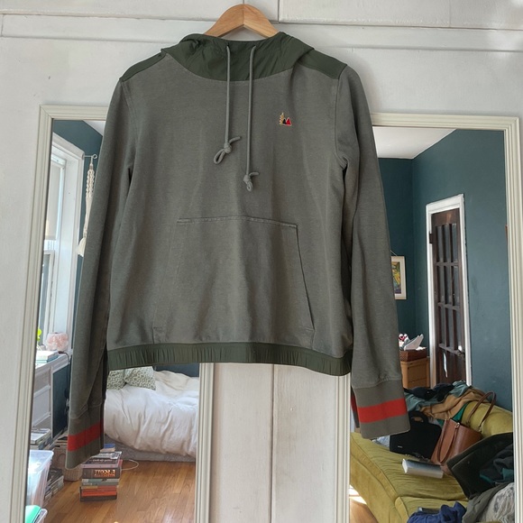 REI Jackets & Blazers - REI Hooded Sweater/Shirt